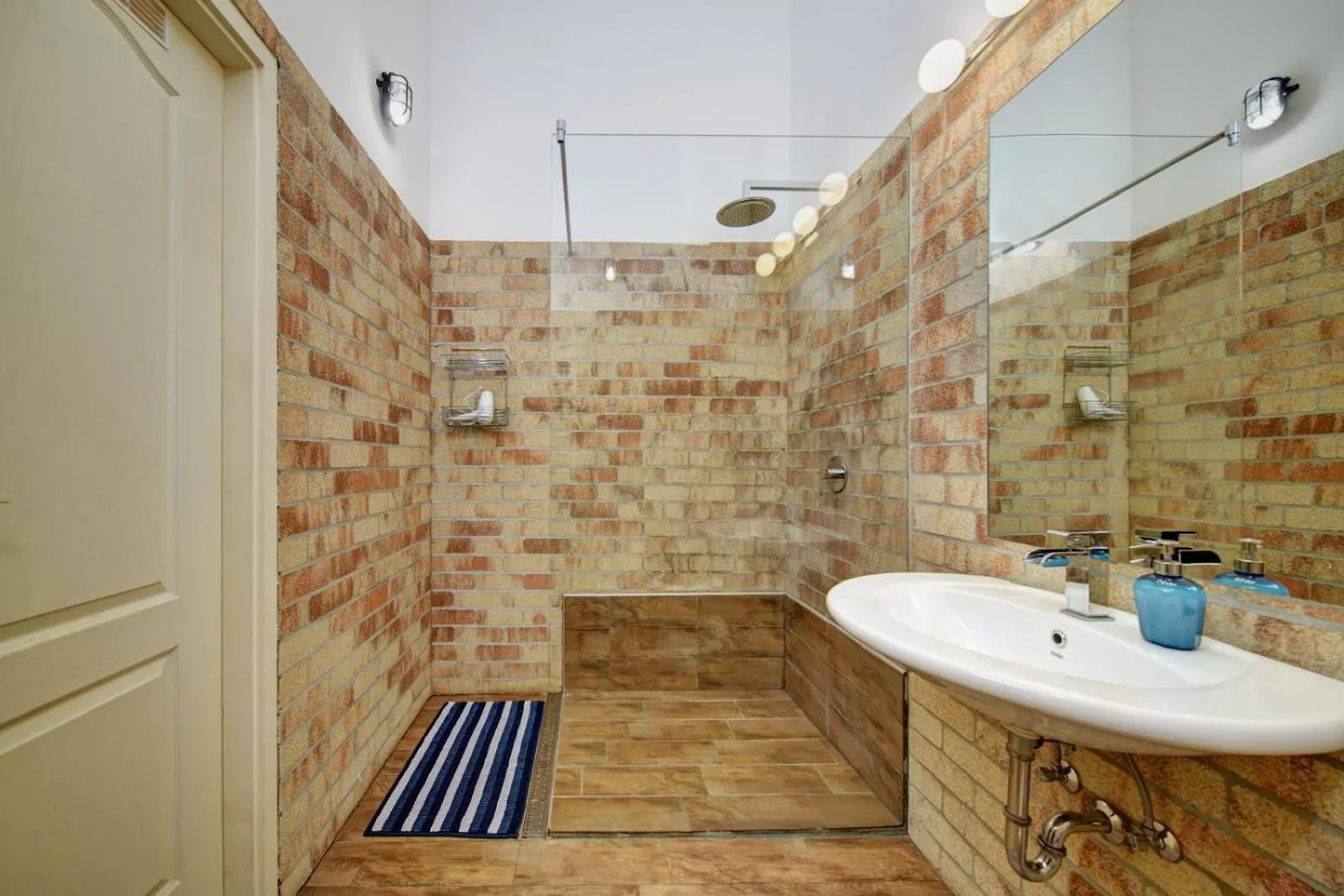 Fashion Street Loft Apartment Budapesta
