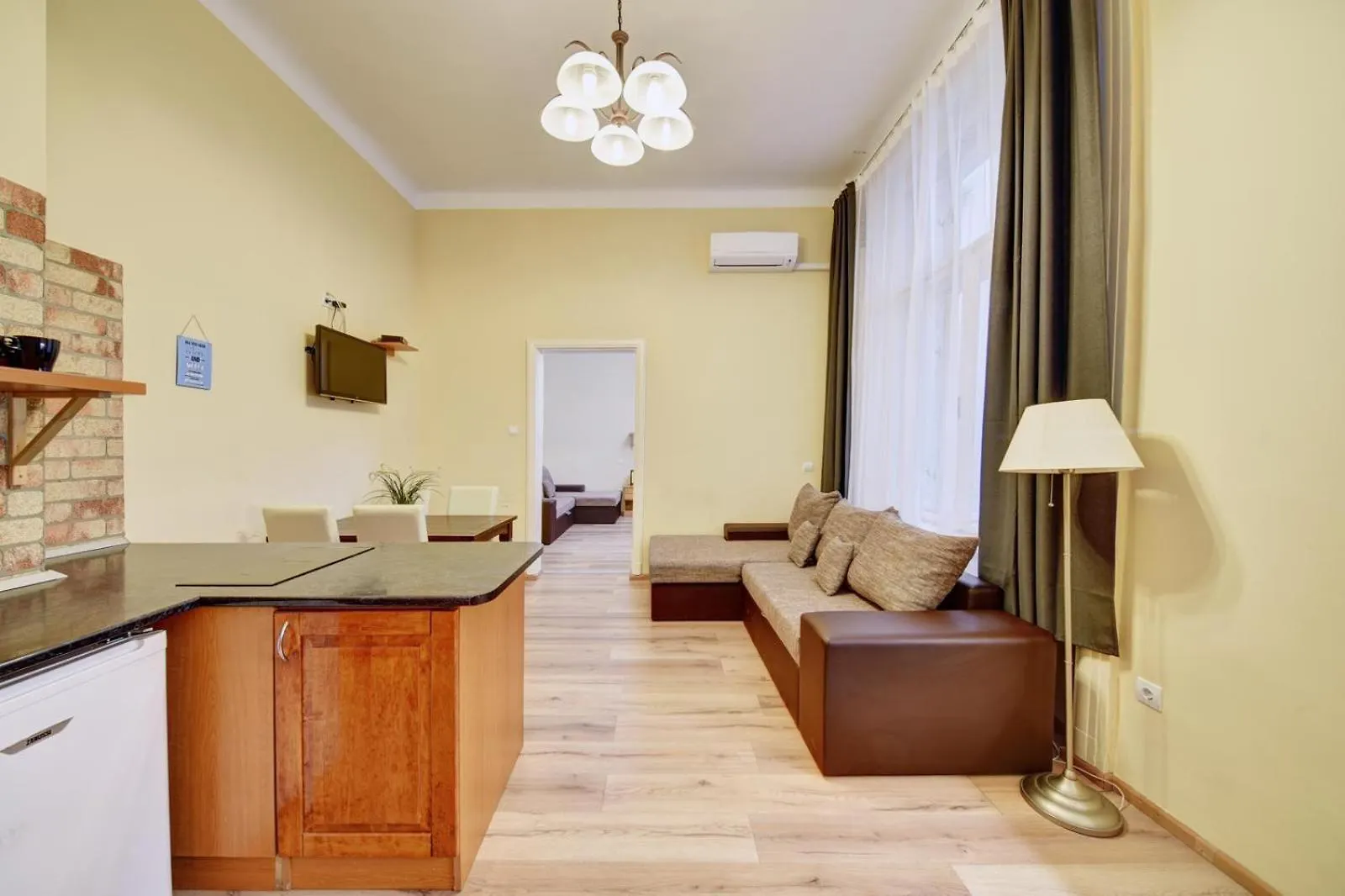 Fashion Street Loft Apartment Budapest Hungary